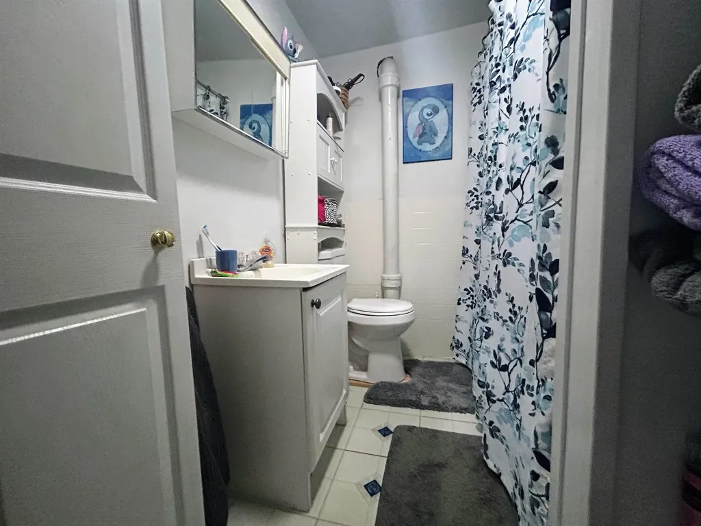 513 Giddings Street Springfield VT 05150