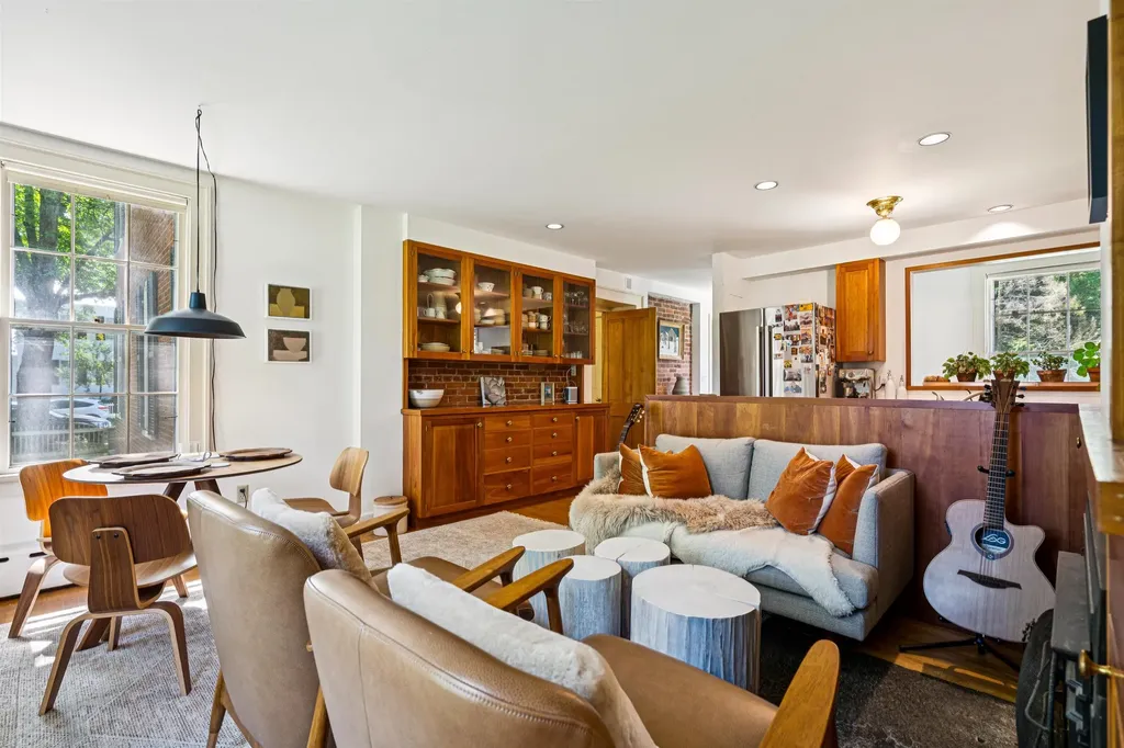 2 Pleasant Street Woodstock VT 05091