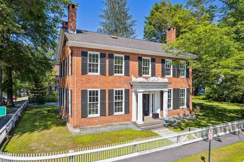 2 Pleasant Street Woodstock VT 05091