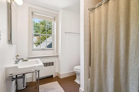 2 Pleasant Street Woodstock VT 05091