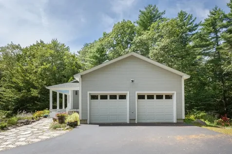 19 Hoit Road Epsom NH 03234