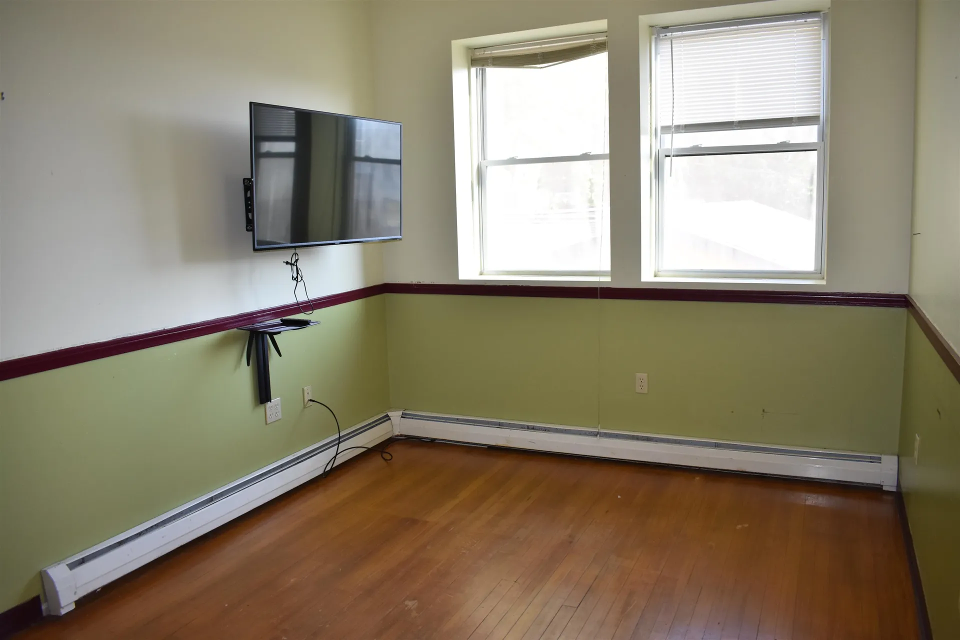 28, 29 & 42 Railroad & Main Square Plymouth NH 03264