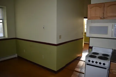 28, 29 & 42 Railroad & Main Square Plymouth NH 03264