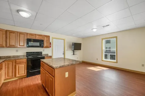 28, 29 & 42 Railroad & Main Square Plymouth NH 03264