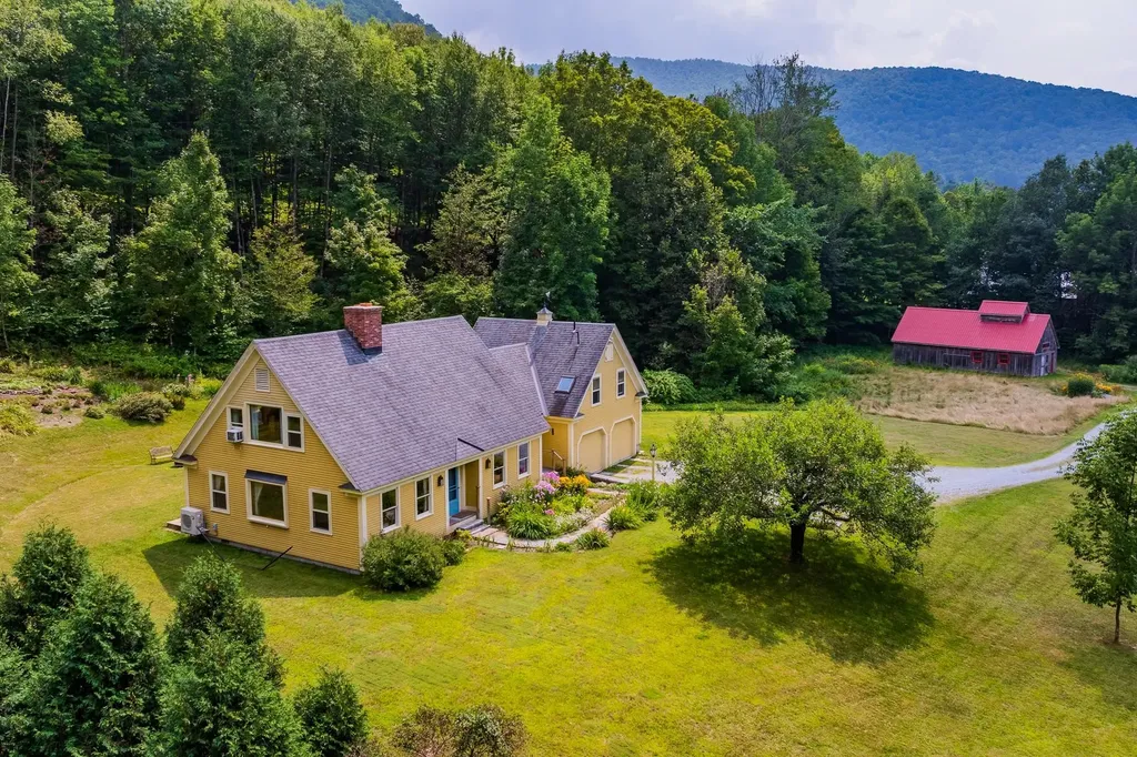 1148 Kent Hollow Road Rupert VT 05776-4421