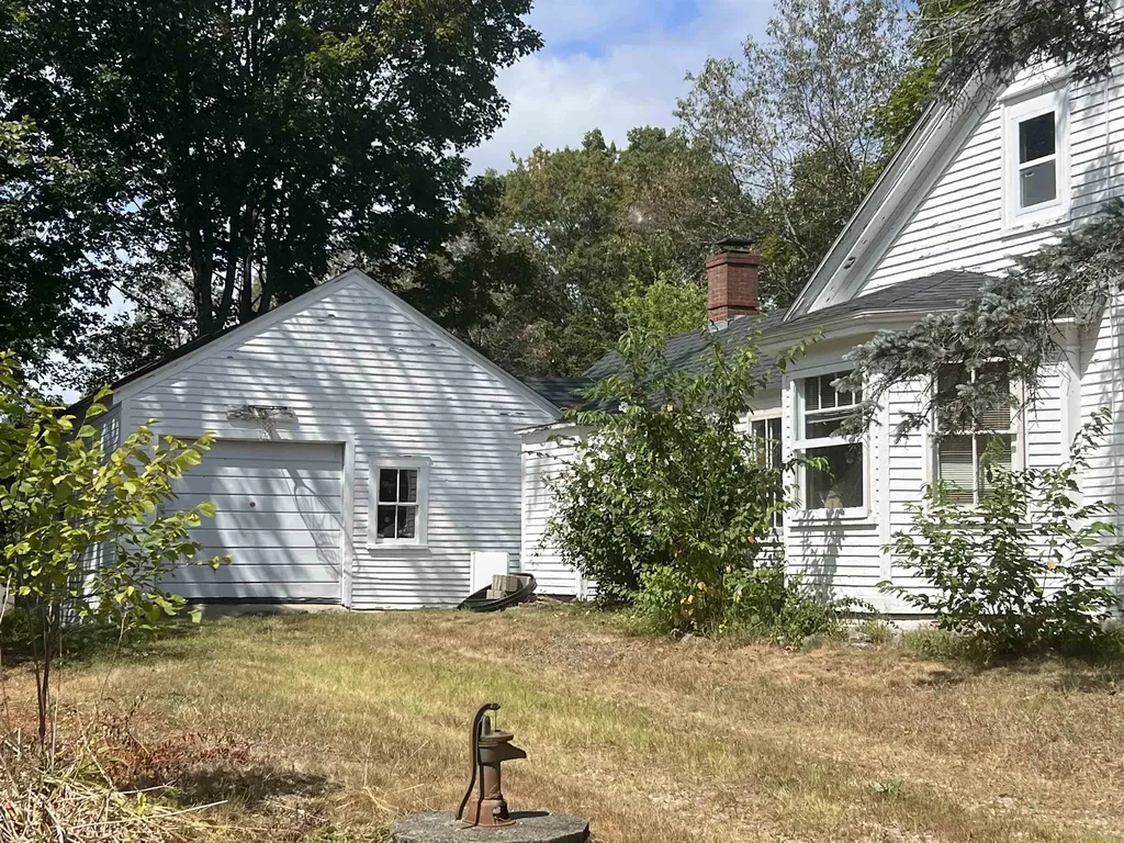 65 Main Street Milton NH 03852