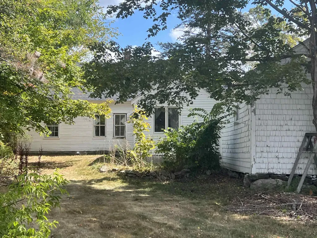 65 Main Street Milton NH 03852