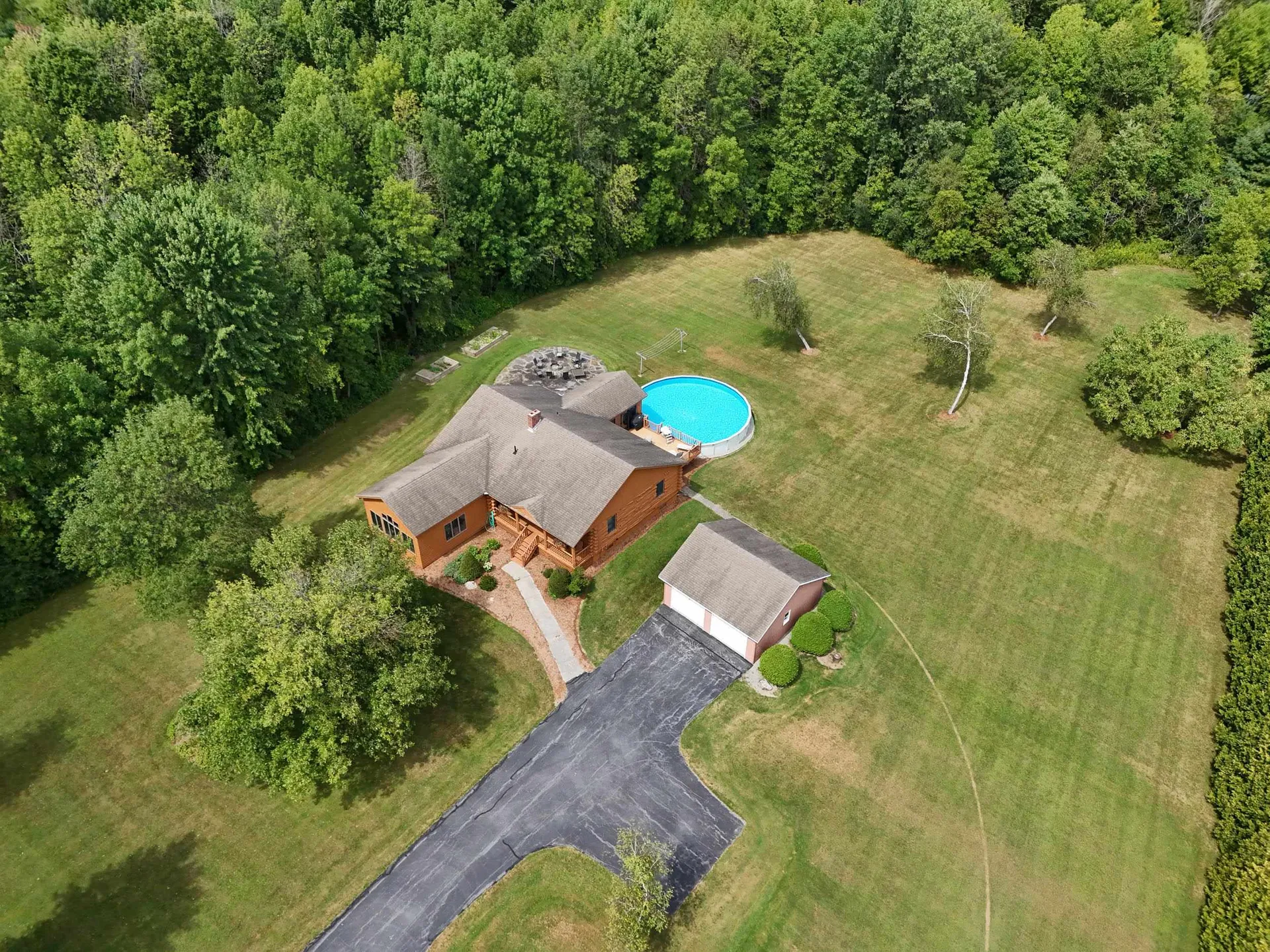 17 Faywood Road Grand Isle VT 05458