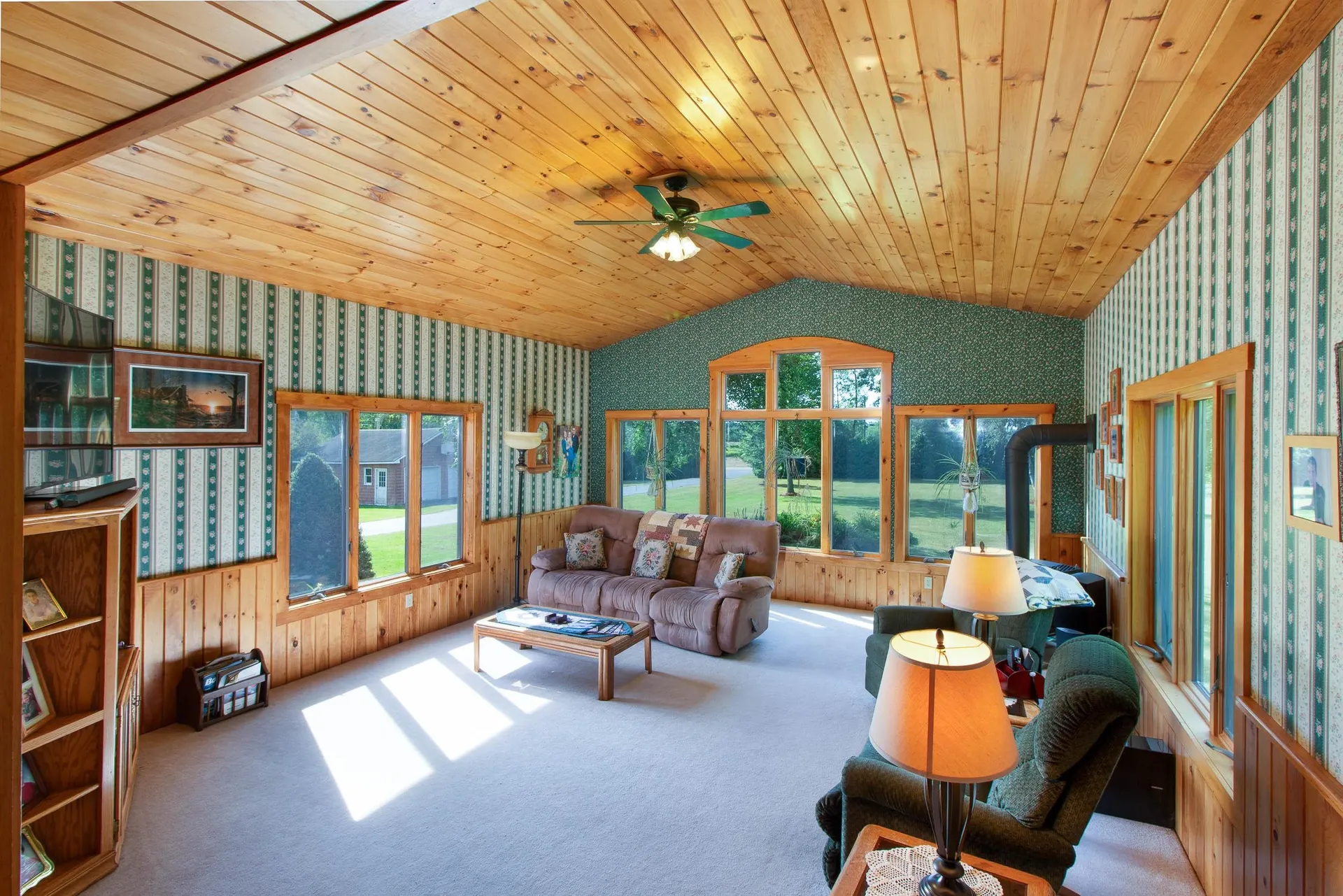 17 Faywood Road Grand Isle VT 05458