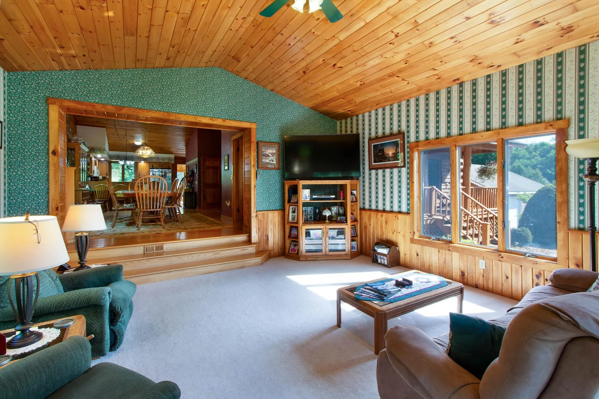 17 Faywood Road Grand Isle VT 05458