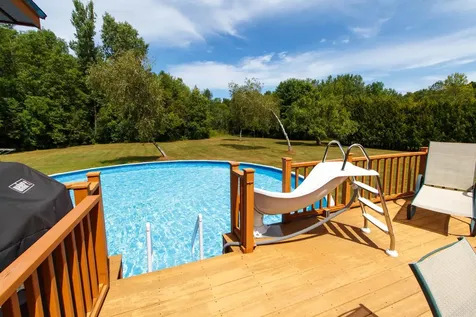 17 Faywood Road Grand Isle VT 05458