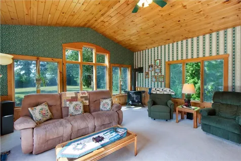 17 Faywood Road Grand Isle VT 05458