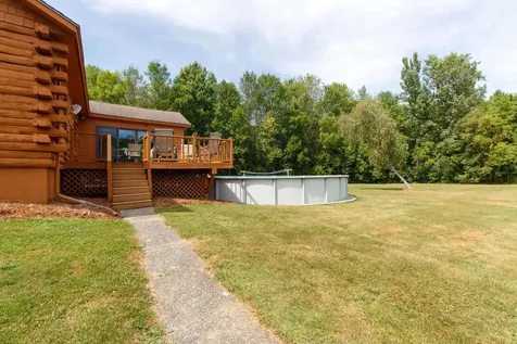 17 Faywood Road Grand Isle VT 05458