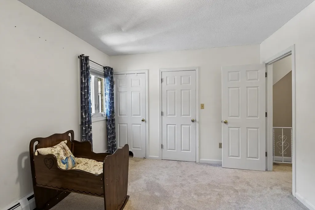 62 Golfview Drive Manchester NH 03102