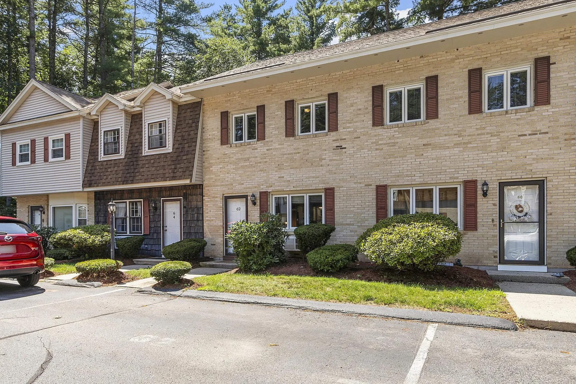 62 Golfview Drive Manchester NH 03102