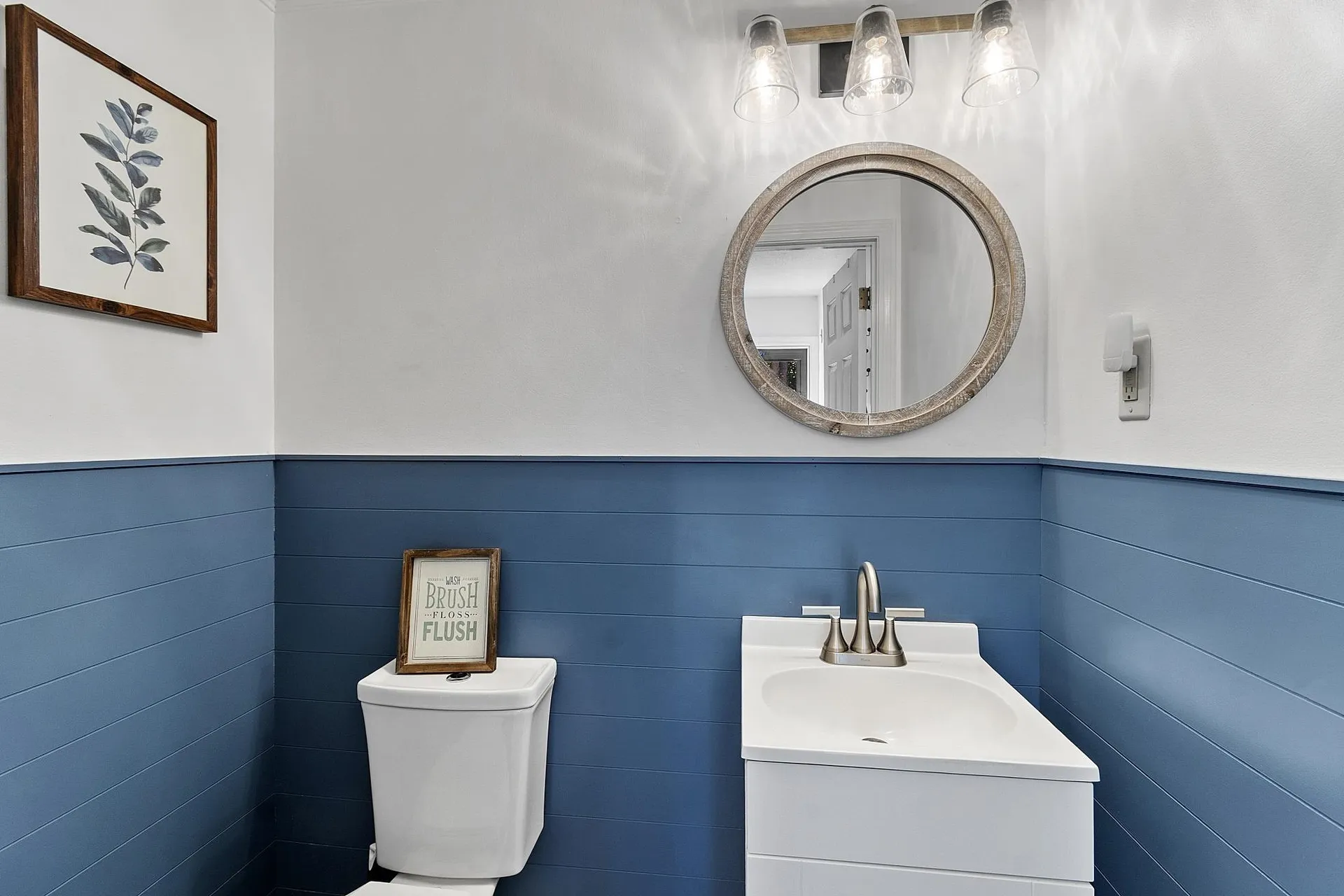 62 Golfview Drive Manchester NH 03102