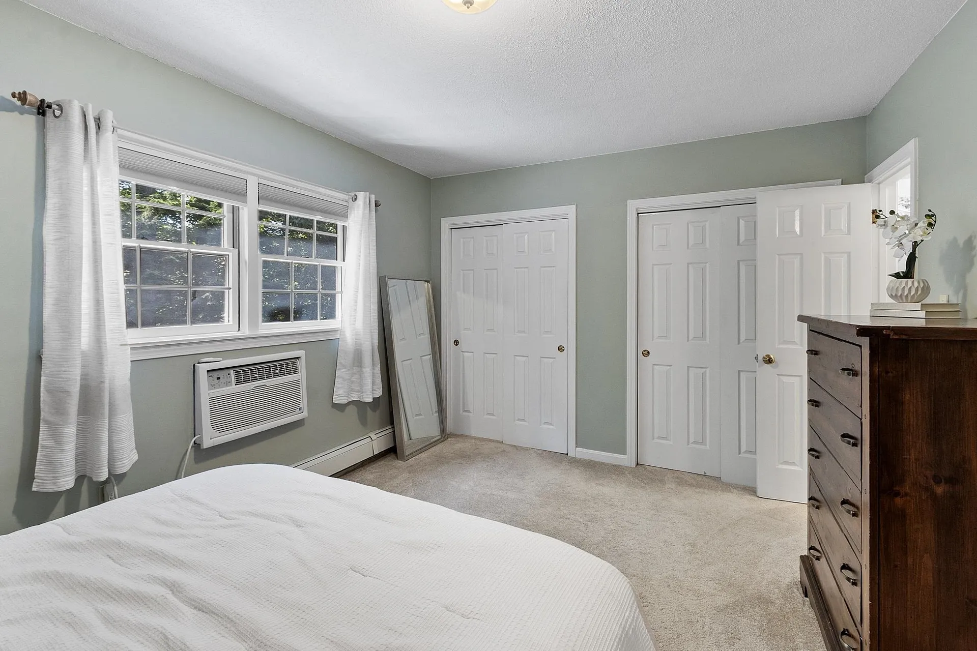 62 Golfview Drive Manchester NH 03102