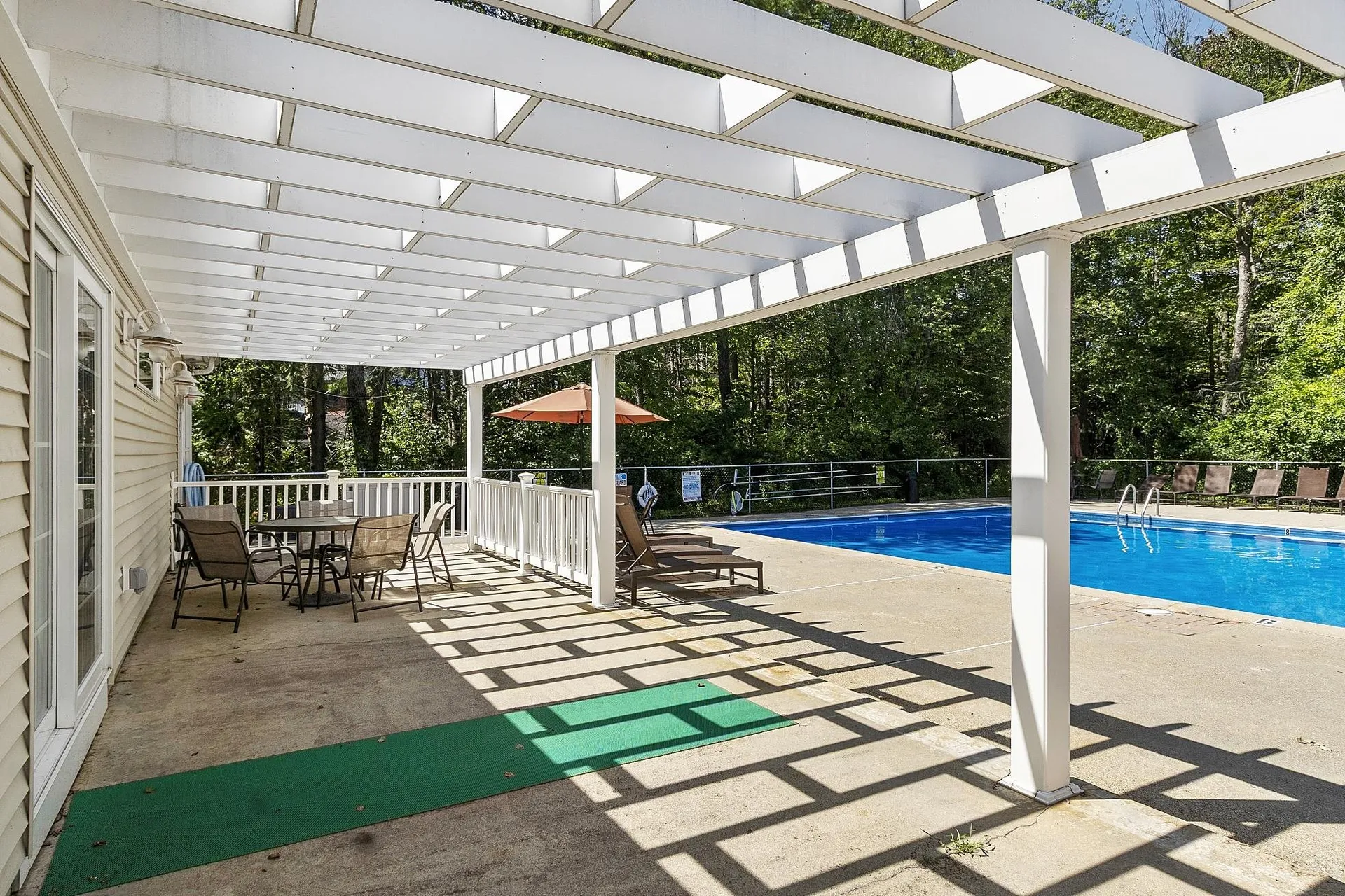 62 Golfview Drive Manchester NH 03102