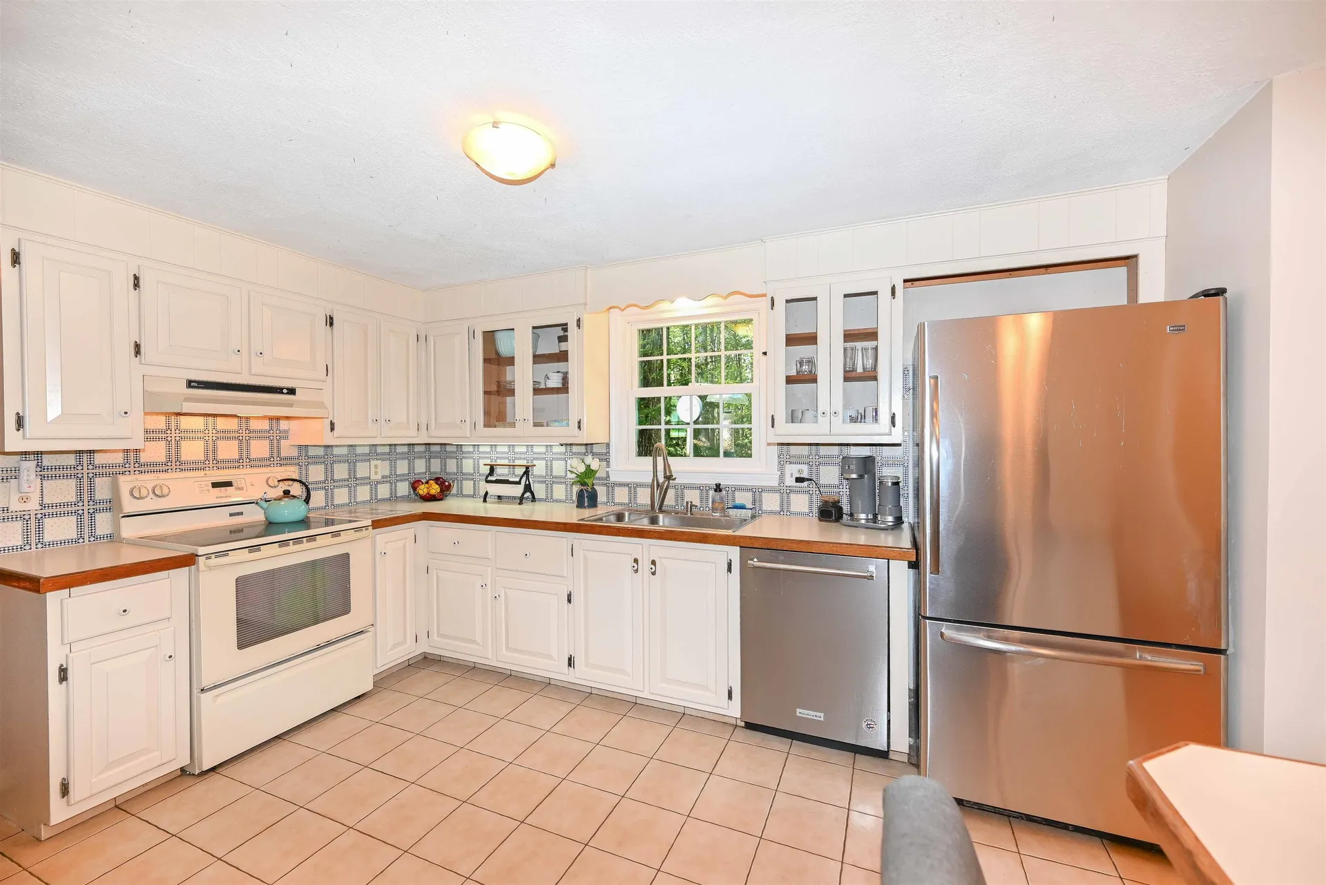8 Kestree Drive Londonderry NH 03053