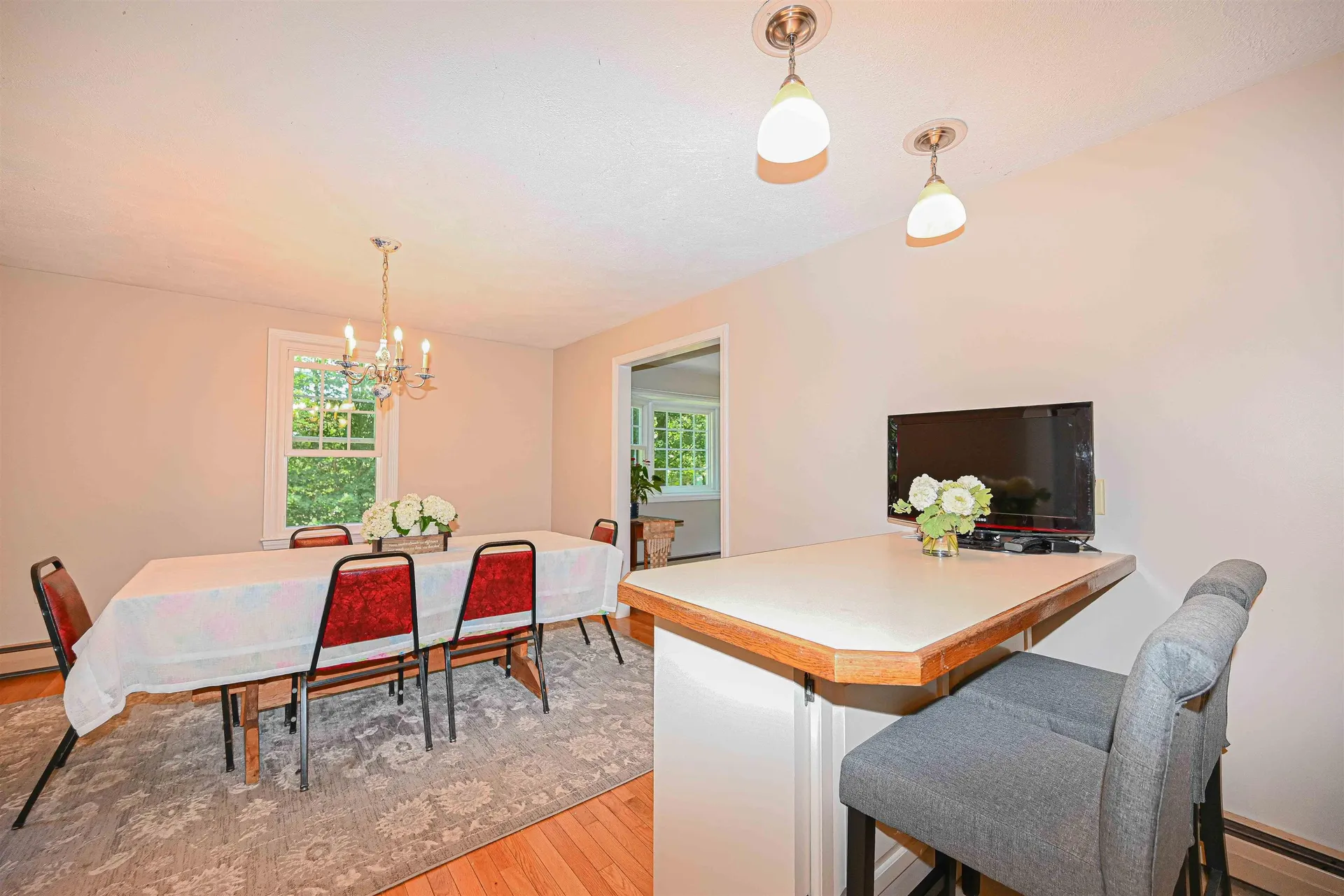 8 Kestree Drive Londonderry NH 03053