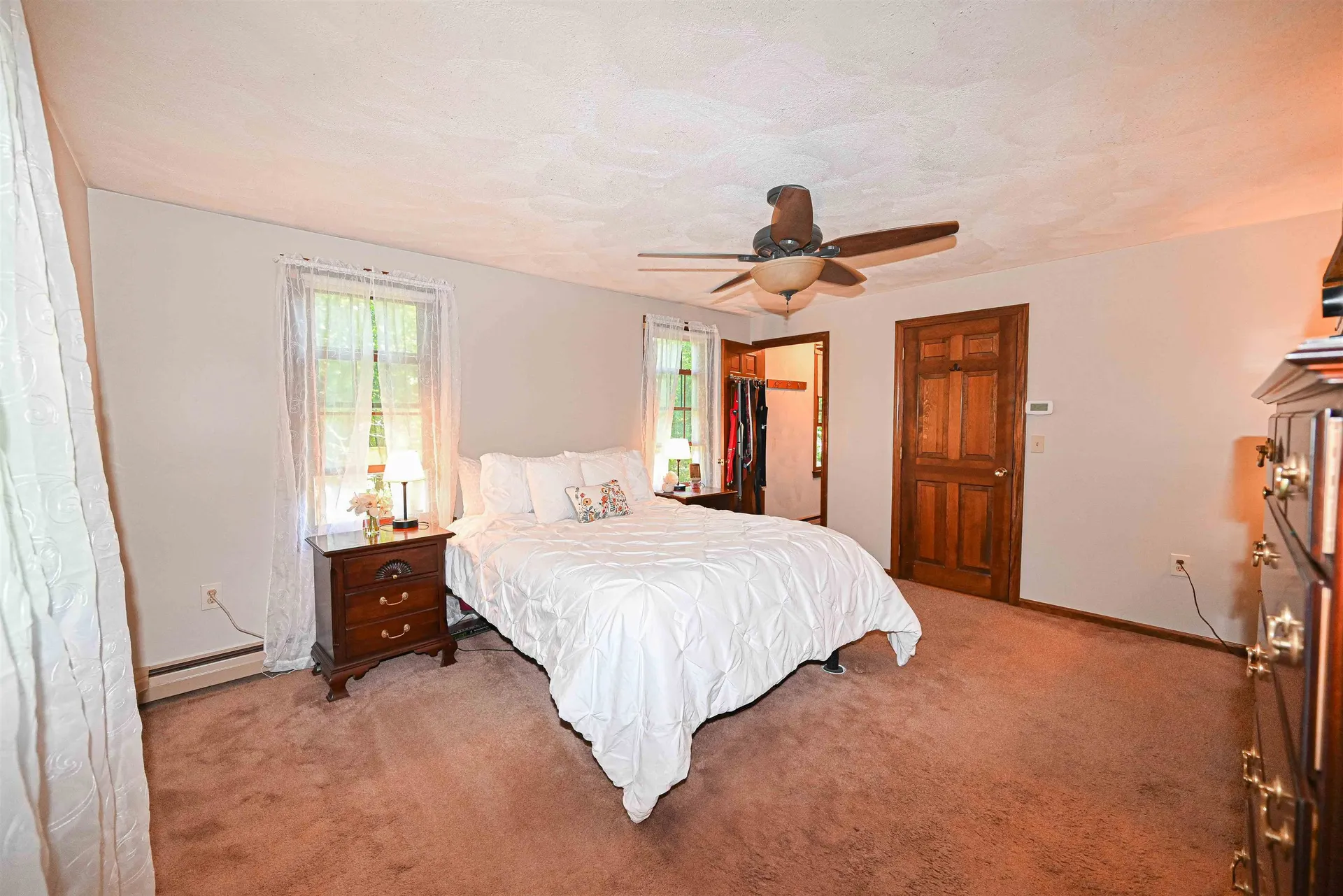 8 Kestree Drive Londonderry NH 03053