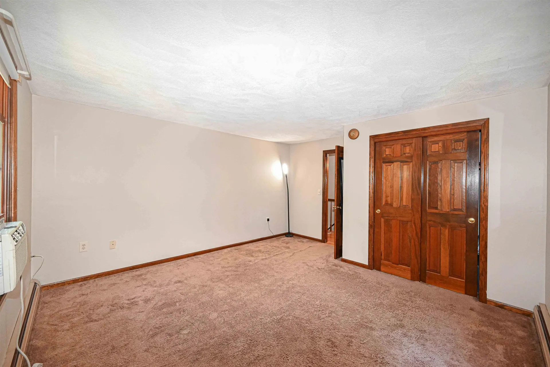 8 Kestree Drive Londonderry NH 03053