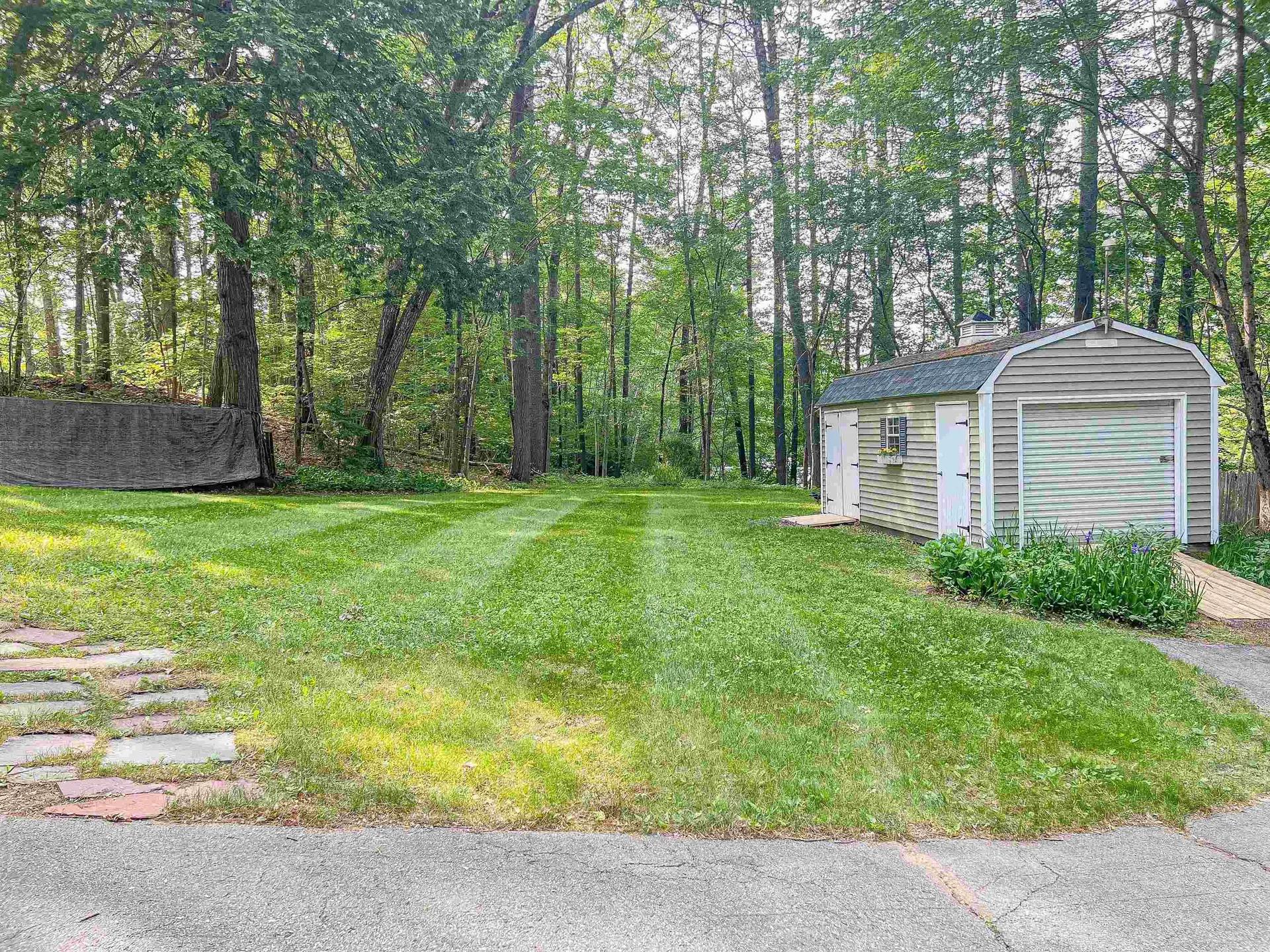 8 Kestree Drive Londonderry NH 03053