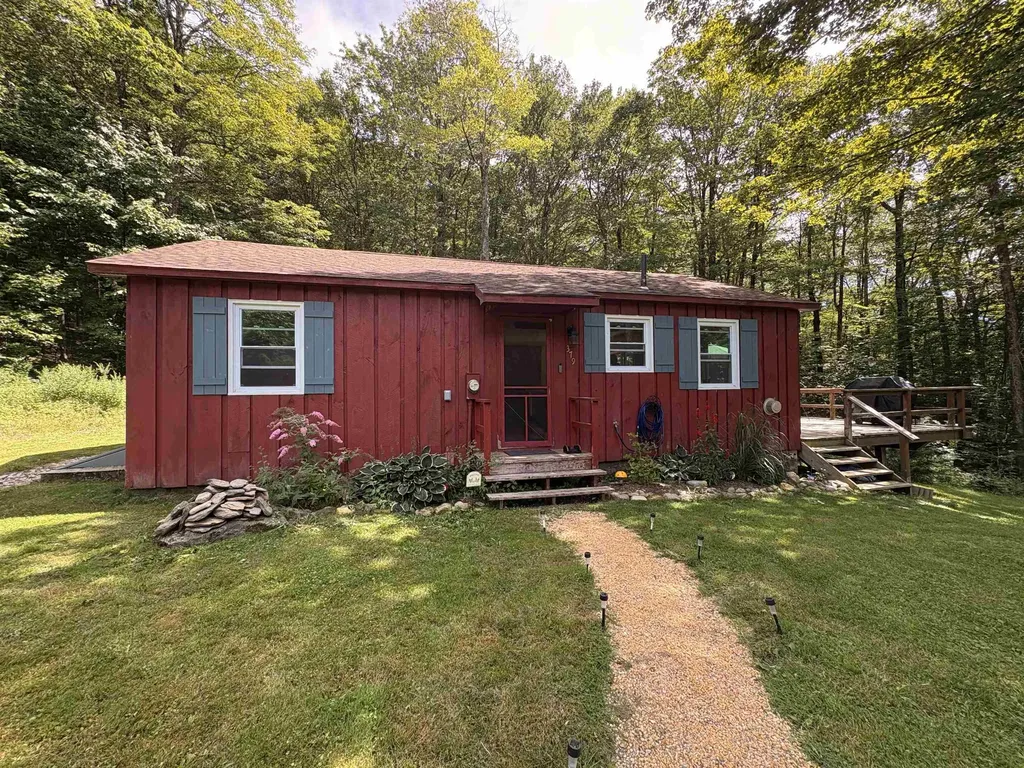 379 Heartwellville View Road Readsboro VT 05350