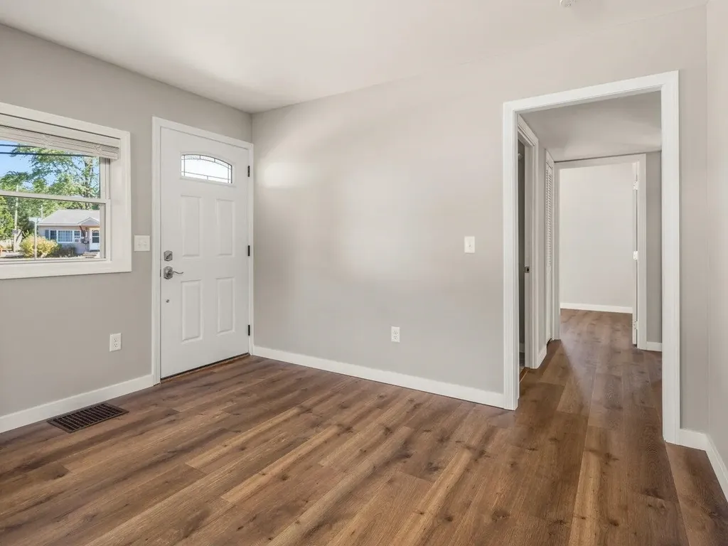 1877 North Avenue Burlington VT 05408