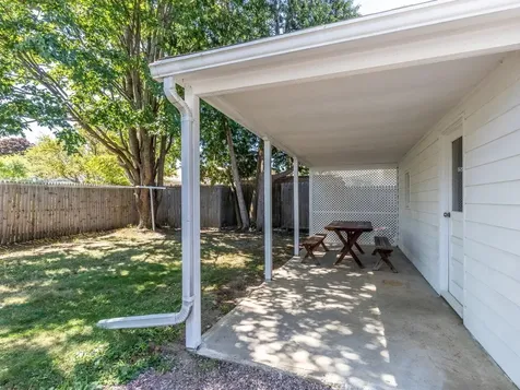 1877 North Avenue Burlington VT 05408