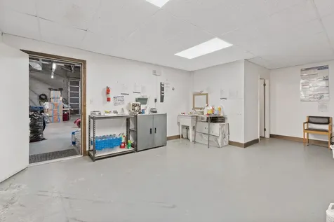 850 E Industrial Park Drive Manchester NH 03109