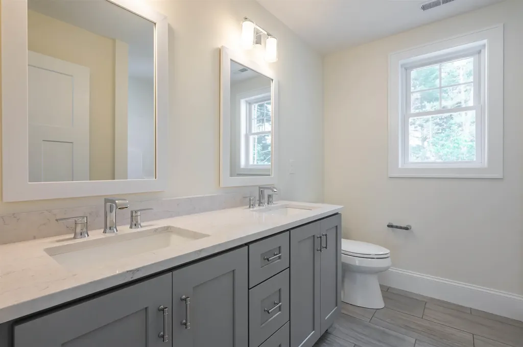 6 Wilderness Drive Nashua NH 03062