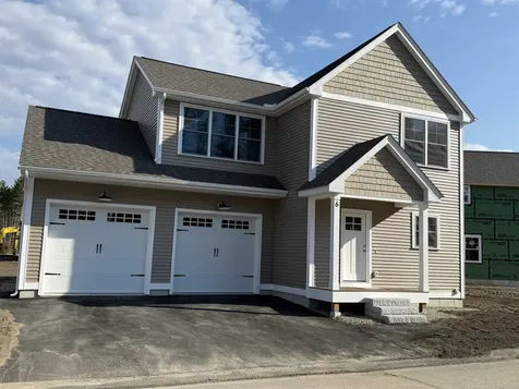 6 Wilderness Drive Nashua NH 03062