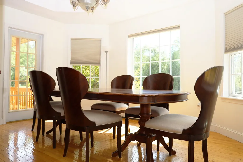 65 Ledgewood Drive St. Johnsbury VT 05819