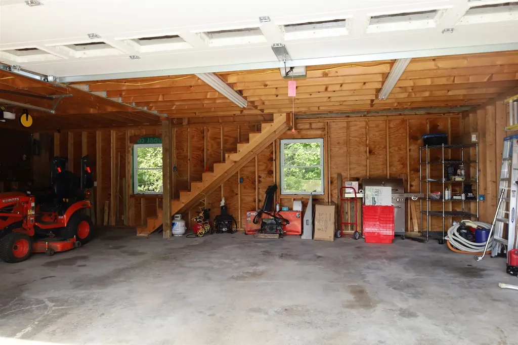 65 Ledgewood Drive St. Johnsbury VT 05819