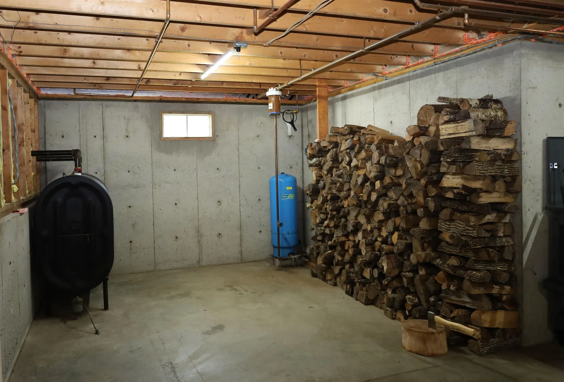 65 Ledgewood Drive St. Johnsbury VT 05819