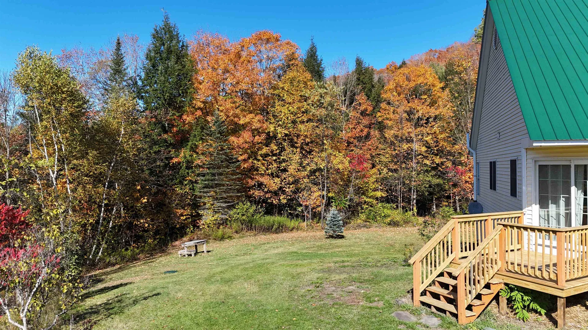 65 Ledgewood Drive St. Johnsbury VT 05819