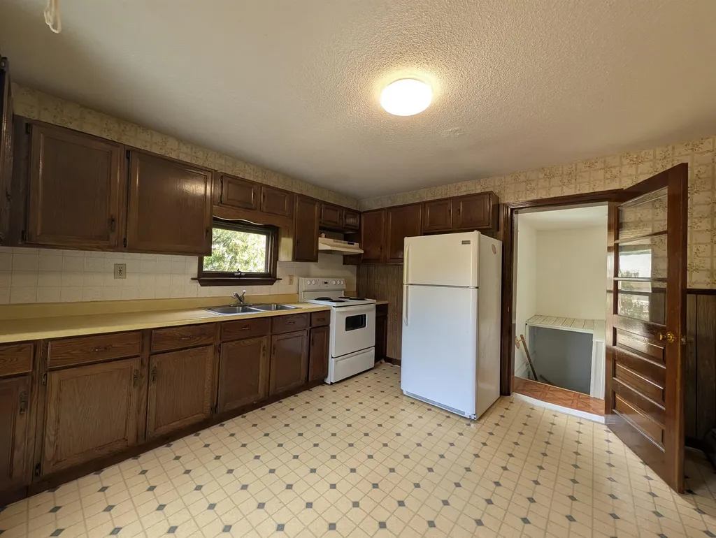 19 East Concord Street Dover NH 03820