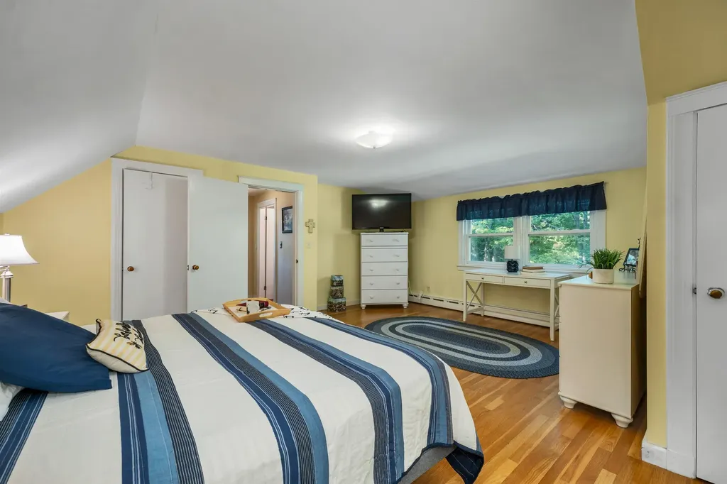 240 Holman Street Laconia NH 03246