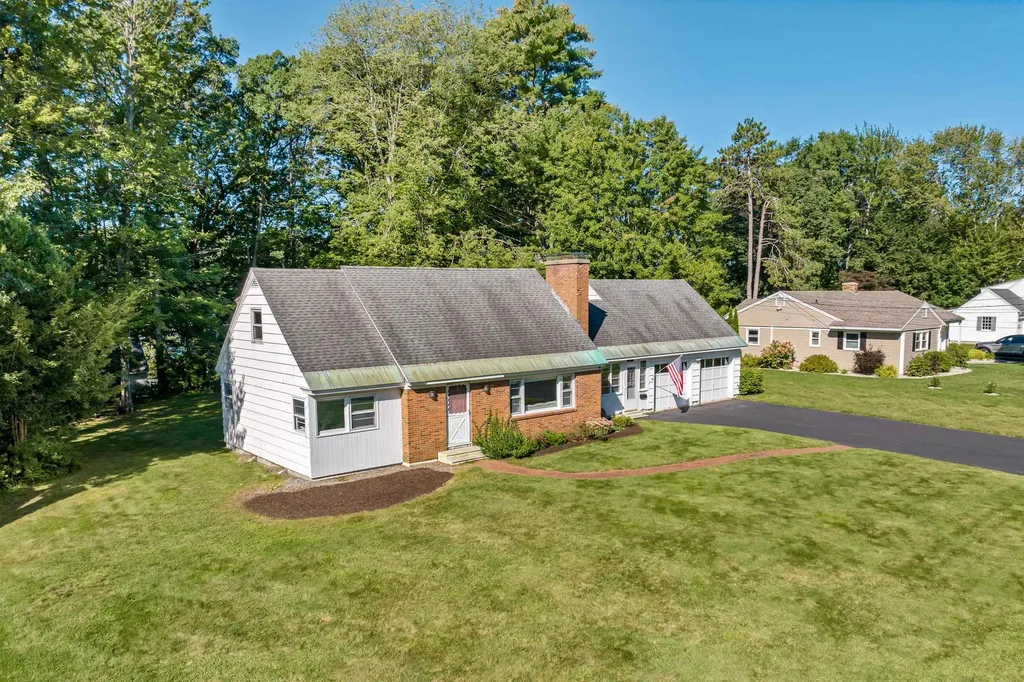 240 Holman Street Laconia NH 03246