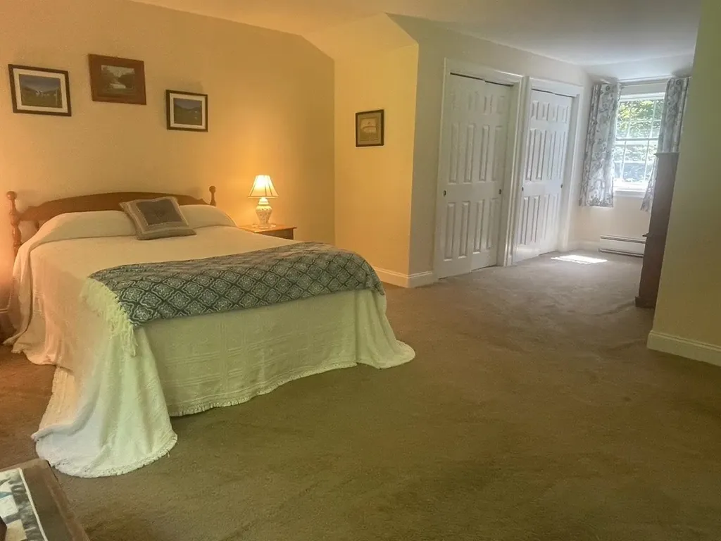 561 Neal Road Hartford VT 05001