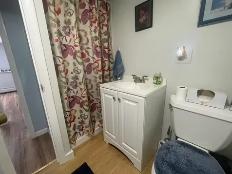 561 Neal Road Hartford VT 05001