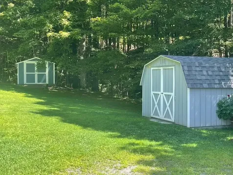 561 Neal Road Hartford VT 05001