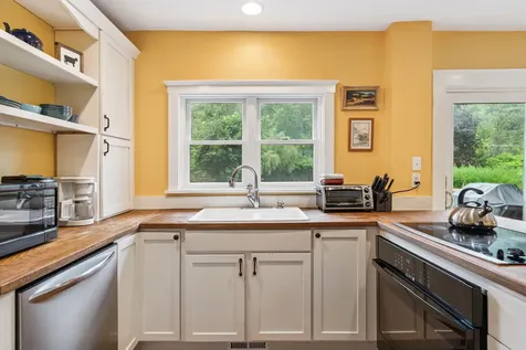 3364 West Woodstock Road Woodstock VT 05091