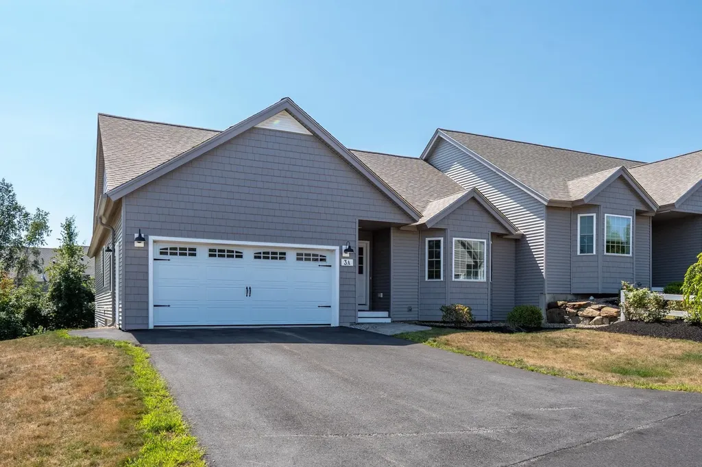 3a Lunas Avenue Epping NH 03042