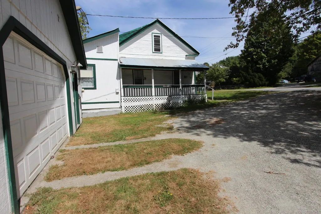 39 Mechanicsville Road Hinesburg VT 05461