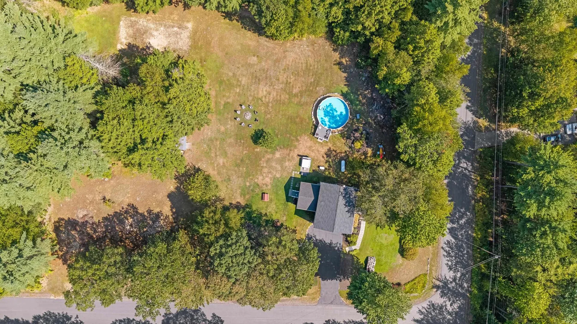 23 Holman Way Chester NH 03036