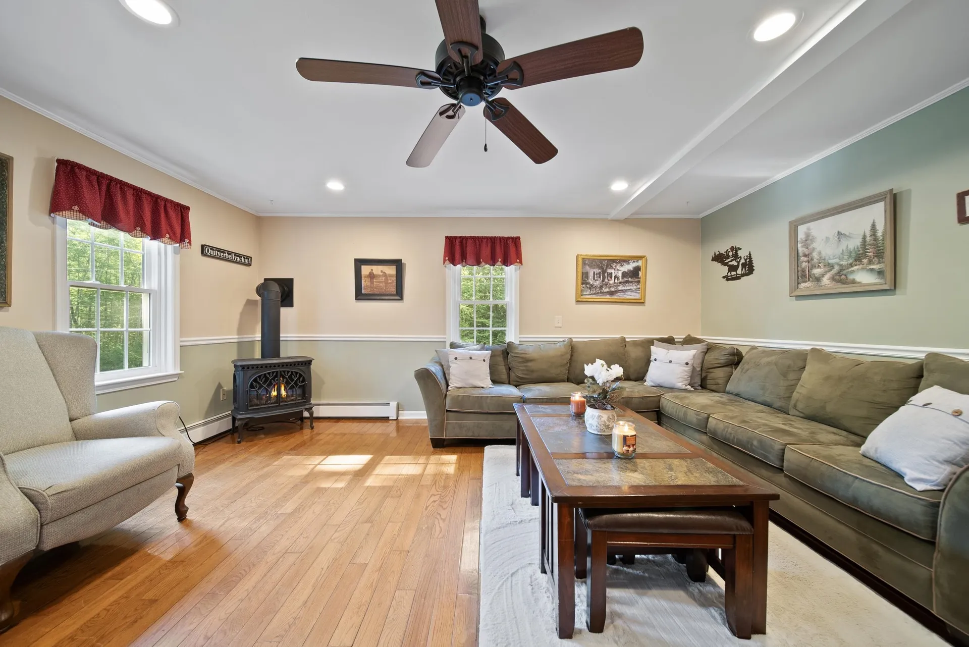 23 Holman Way Chester NH 03036