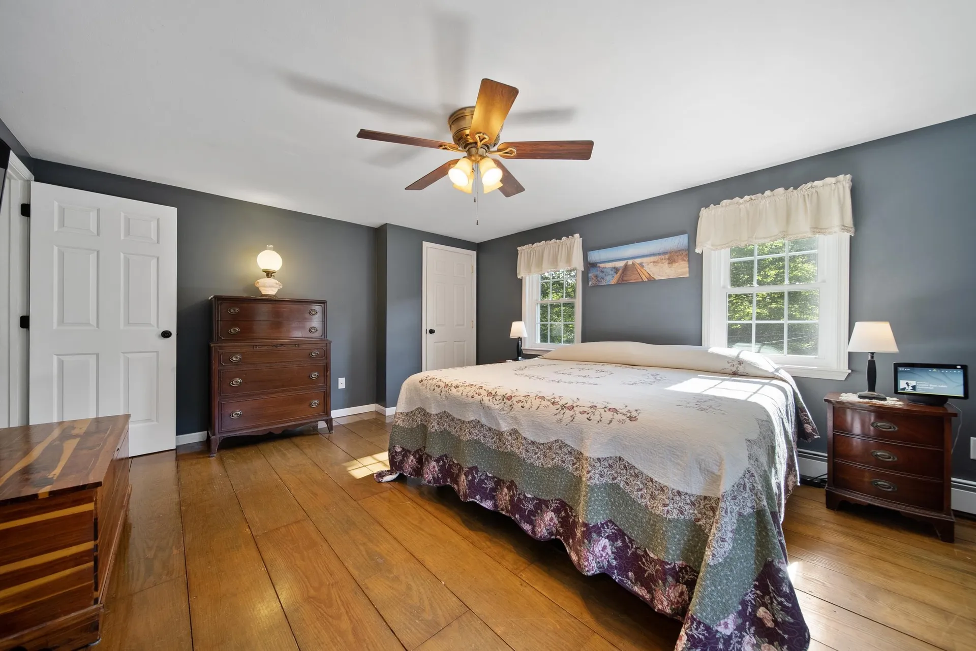 23 Holman Way Chester NH 03036