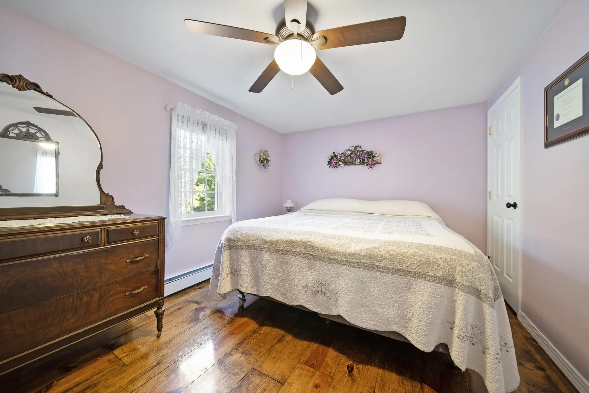 23 Holman Way Chester NH 03036